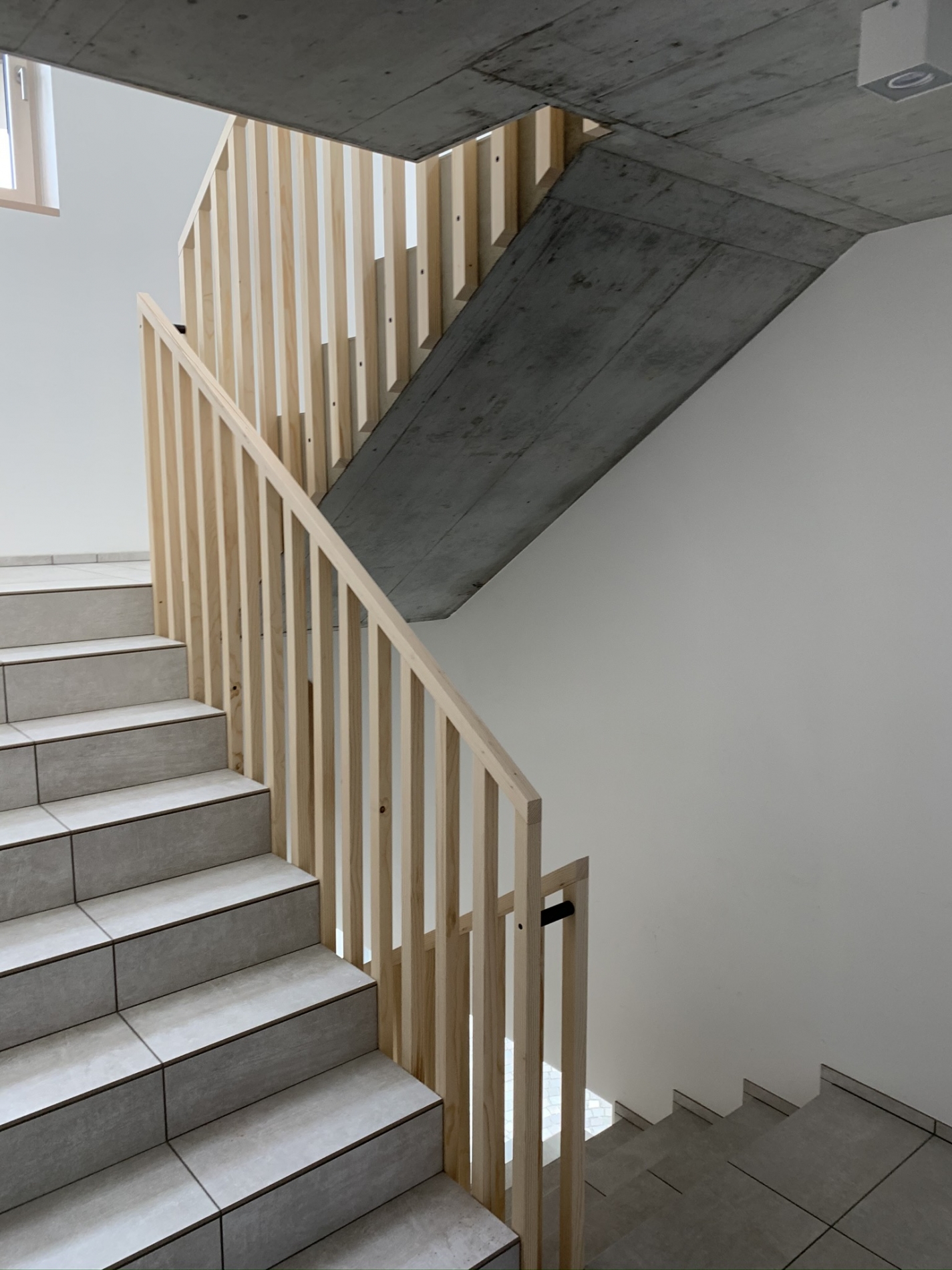 Treppen - Kategorie: Treppengeländer & Verkleidungen - Reichhalter Treppen
